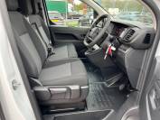 VAUXHALL VIVARO 2024 (74)