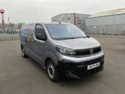 VAUXHALL VIVARO 2024 (24)