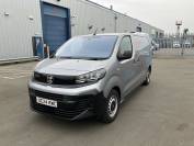 VAUXHALL VIVARO 2024 (24)