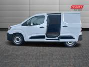 VAUXHALL COMBO CARGO 2024 (24)