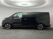 VAUXHALL VIVARO-LIFE 2021 (71)