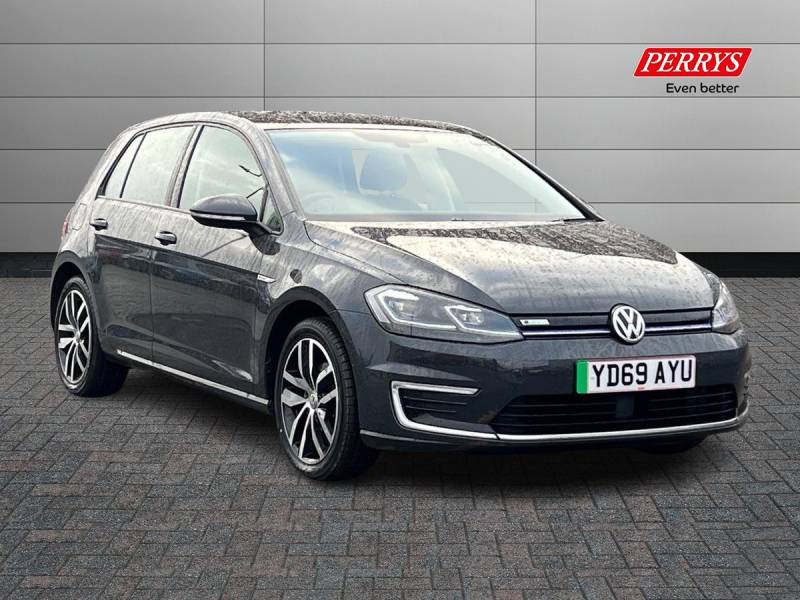 VOLKSWAGEN GOLF 2019 (69)