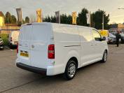 VAUXHALL VIVARO 2021 (70)