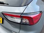 FORD KUGA 2023 (73)