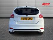 FORD FOCUS 2017 (17)