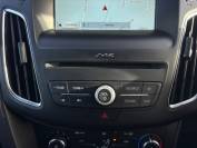 FORD FOCUS 2017 (17)