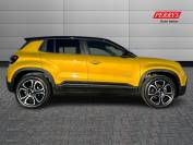 JEEP AVENGER 2024 (24)