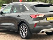 FORD KUGA 2022 (22)