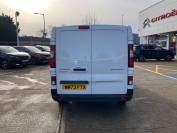 RENAULT TRAFIC 2023 (73)