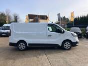 RENAULT TRAFIC 2023 (73)