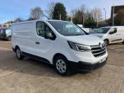 RENAULT TRAFIC 2023 (73)