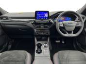 FORD KUGA 2023 (73)