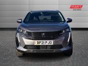 PEUGEOT 5008 2021 (21)