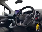 VAUXHALL COMBO-LIFE 2021 (21)