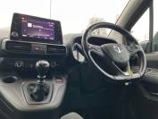 VAUXHALL COMBO-LIFE 2021 (21)