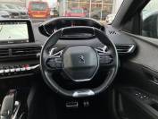 PEUGEOT 5008 2019 (69)