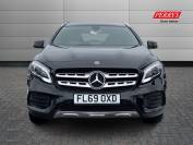 MERCEDES-BENZ GLA 2019 (69)