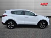 KIA SPORTAGE 2021 (21)