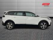 PEUGEOT 5008 2020 (70)