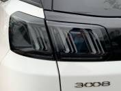 PEUGEOT 3008 2021 (21)