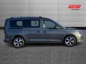 FORD TOURNEO CONNECT 2023 (23)