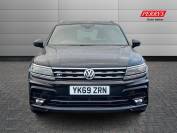 VOLKSWAGEN TIGUAN 2019 (69)