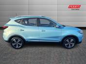 MG ZS 2021 (71)