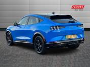 FORD MUSTANG MACH-E 2023 (23)