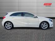 MERCEDES-BENZ A CLASS 2016 (65)