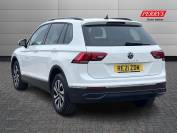 VOLKSWAGEN TIGUAN 2021 (21)