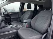 FORD KUGA 2024 (24)