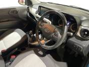 HYUNDAI I10 2021 (21)