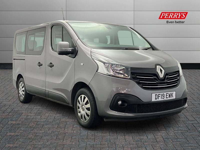 RENAULT TRAFIC 2019 (19)