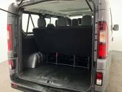 RENAULT TRAFIC 2019 (19)