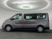 RENAULT TRAFIC 2019 (19)