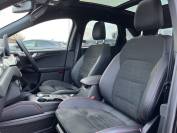 FORD KUGA 2023 (73)