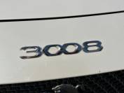 PEUGEOT 3008 2021 (21)