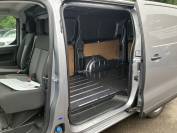 VAUXHALL VIVARO 2024 (24)