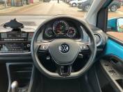 VOLKSWAGEN UP 2022 (72)