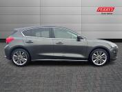 FORD FOCUS-VIGNALE 2019 (19)