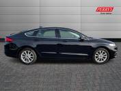 FORD MONDEO 2021 (21)