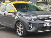 KIA STONIC 2023 (23)