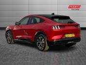 FORD MUSTANG MACH-E 2023 (23)