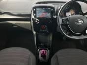 TOYOTA AYGO 2018 (18)