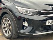 KIA STONIC 2018 (18)