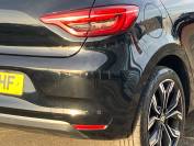 RENAULT CLIO 2021 (71)