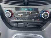 FORD C-MAX 2017 (17)