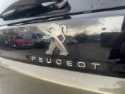 PEUGEOT 5008 2020 (70)