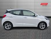 HYUNDAI I10 2023 (23)