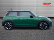 MINI HATCHBACK 2021 (71)